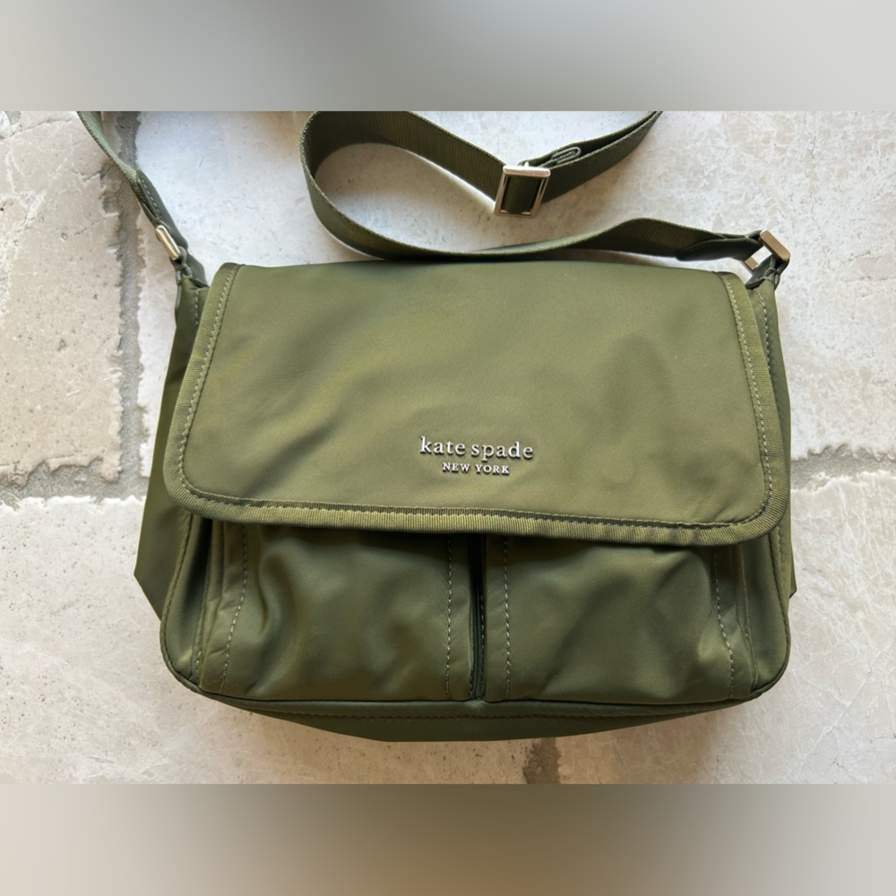 Kate Spade (Retail) Messenger Bag) - NWOT